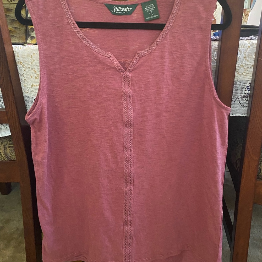 Women's Pink Sleeveless Top